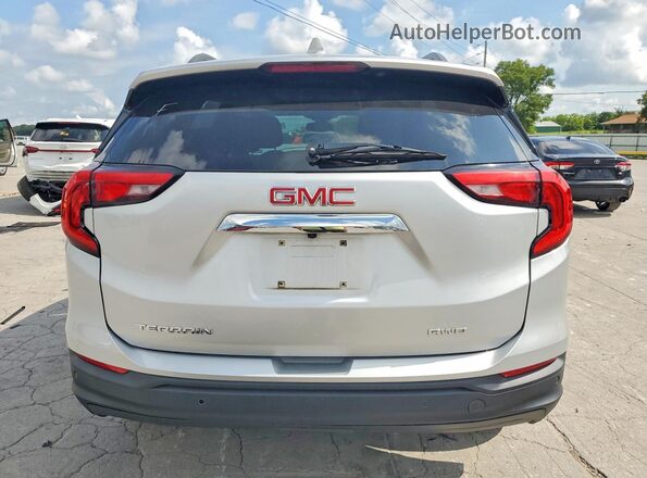 3GKALTEV9LL282796 2020 GMC TERRAIN Silver Vista trasera