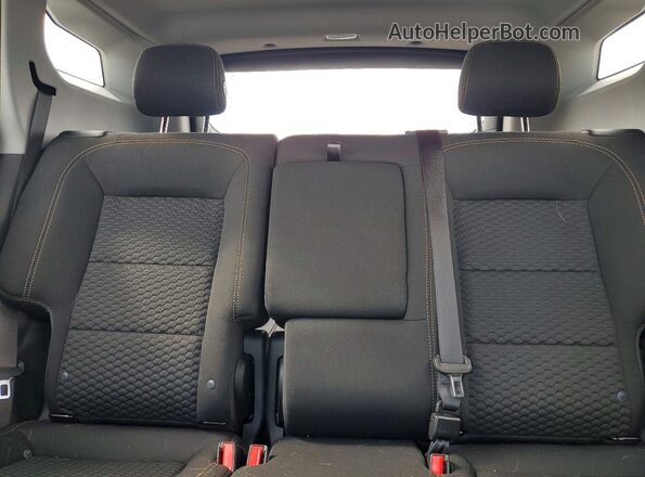 3GKALTEV9LL282796 2020 GMC TERRAIN Silver Vista de los asientos traseros