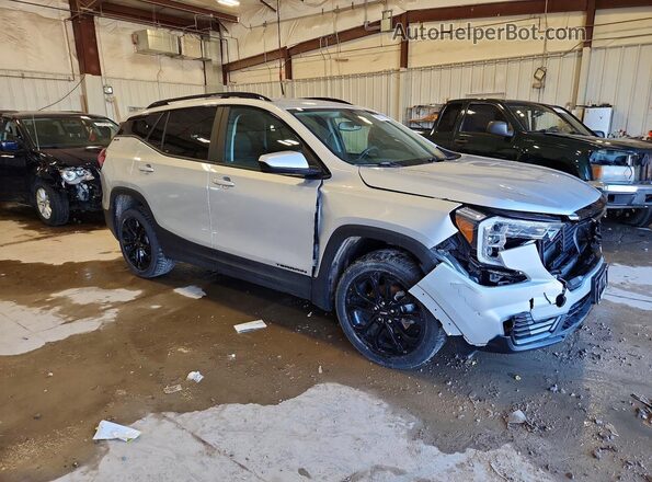 3GKALTEV9NL249851 2022 GMC TERRAIN Silver Delantero derecho