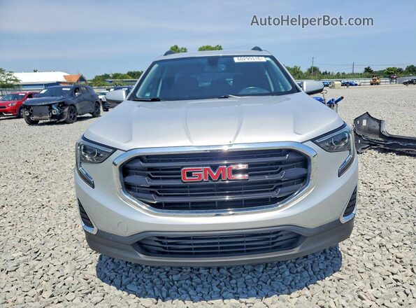 3GKALTEX5JL149161 2018 GMC TERRAIN Серебряный Вид спереди