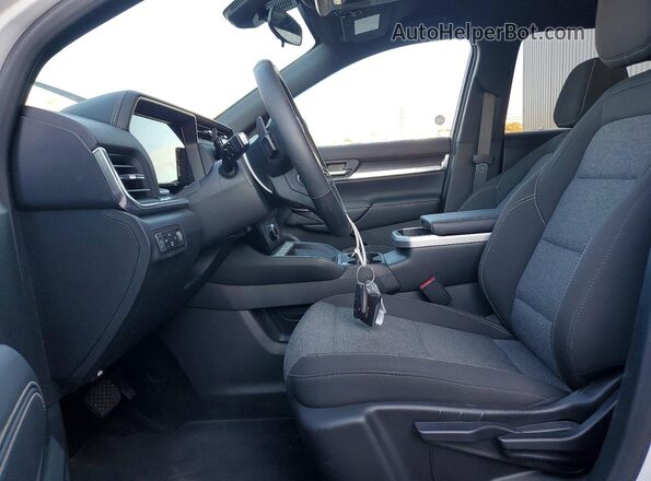 3GKALUEG0TL340219 2026 GMC TERRAIN White Front interior view