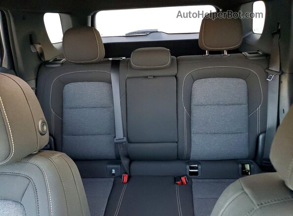 3GKALUEG0TL340219 2026 GMC TERRAIN White Rear seats view