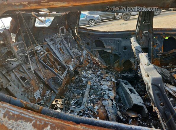 3GKALUEG3SL286879 2025 GMC TERRAIN Белый Вид задней части салона