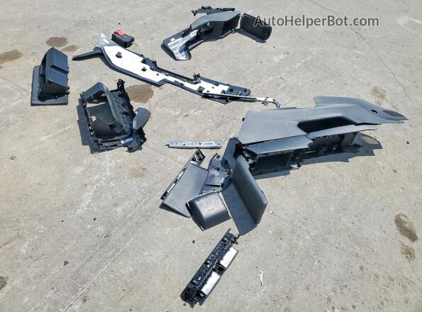 3GKALUEG6TL346591 2026 GMC TERRAIN Gray Вид наклейки з VIN-кодом