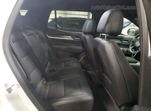 3GKALUEG8SL283525 2025 GMC TERRAIN White Rear interior view