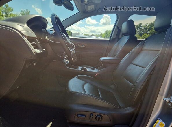 3GKALVEG8RL306723 2024 GMC TERRAIN Серебряный Вид салона спереди