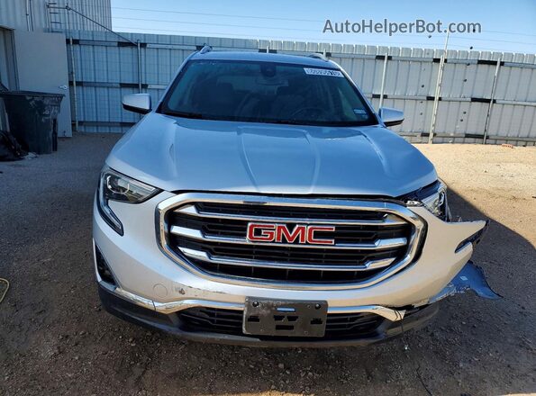 3GKALVEV0LL265221 2020 GMC TERRAIN Серебряный Вид спереди