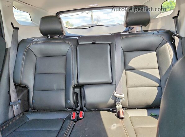3GKALVEV0ML376773 2021 GMC TERRAIN White Vista de los asientos traseros
