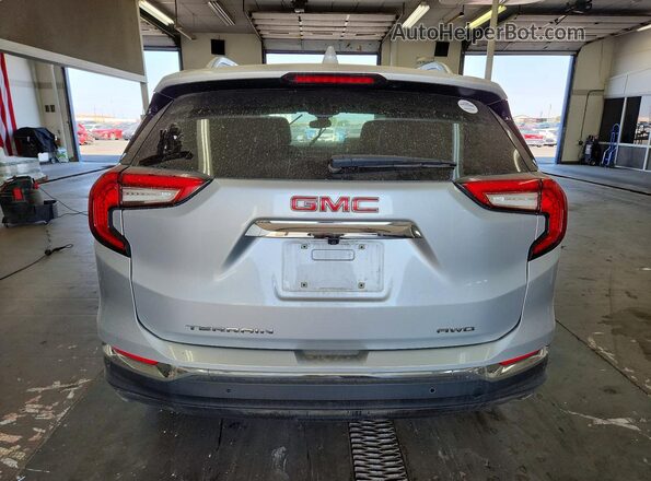 3GKALVEV1NL229671 2022 GMC TERRAIN Silver უკანა ხედი