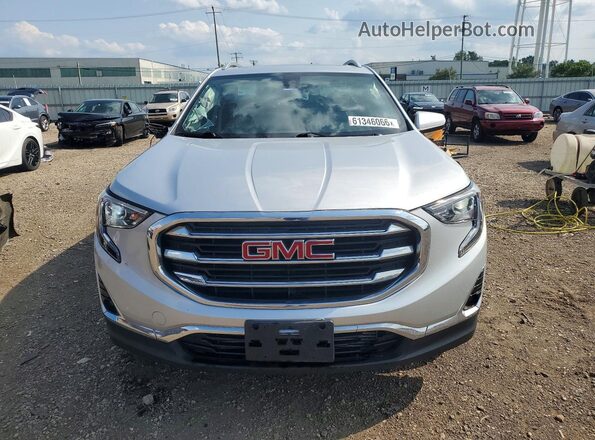 3GKALVEV4ML313319 2021 GMC TERRAIN Silver Widok z przodu