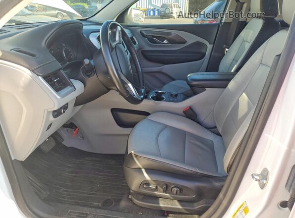 3GKALVEV6LL277518 2020 GMC TERRAIN Белый Вид салона спереди