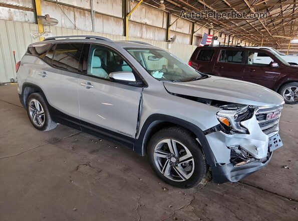 3GKALVEV6ML366815 2021 GMC TERRAIN Silver Front right