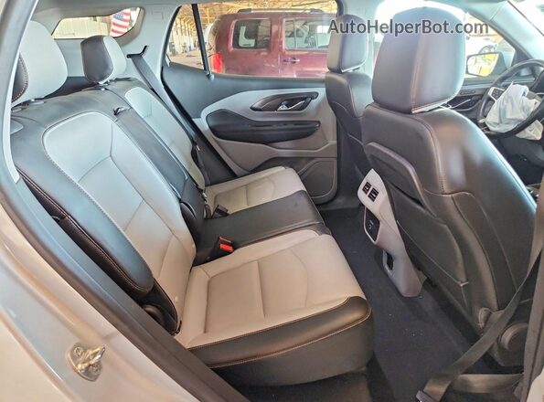 3GKALVEV6ML366815 2021 GMC TERRAIN Silver Rear seats view