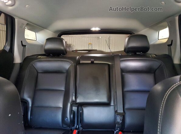 3GKALVEV7NL161859 2022 GMC TERRAIN White Հետևի նստատեղերի տեսք