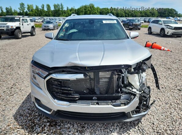 3GKALVEV7NL193503 2022 GMC TERRAIN Серебряный Вид спереди