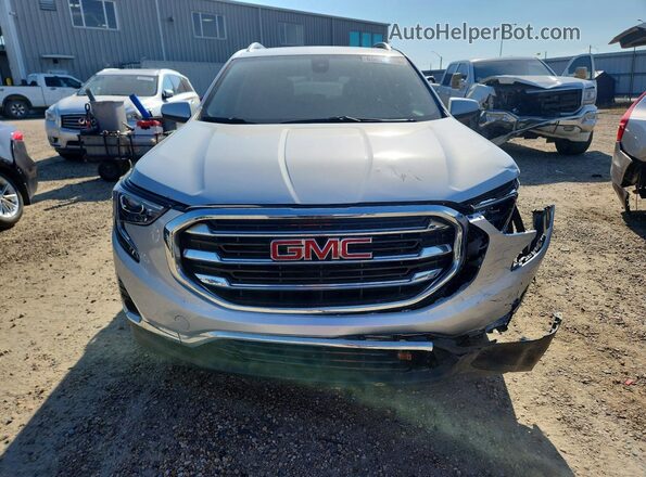 3GKALWEUXJL270193 2018 GMC TERRAIN Silver წინა ხედი