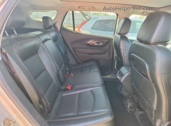3GKALWEUXJL270193 2018 GMC TERRAIN Silver უკანა სალონის ხედი