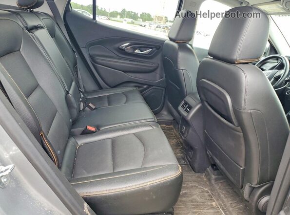 3GKALYEG0RL179922 2024 GMC TERRAIN Silver Widok wnętrza z tyłu