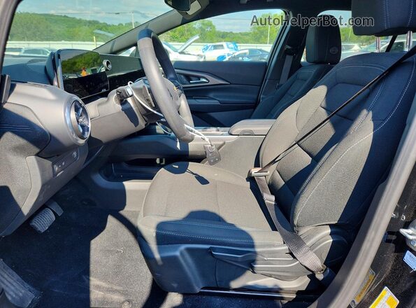 3GN7DMRP6SS232020 2025 CHEVROLET EQUINOX Black Սալոնի դիմացի տեսք