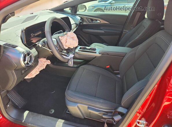 3GN7DMRP6SS251263 2025 CHEVROLET EQUINOX Красный Вид салона спереди