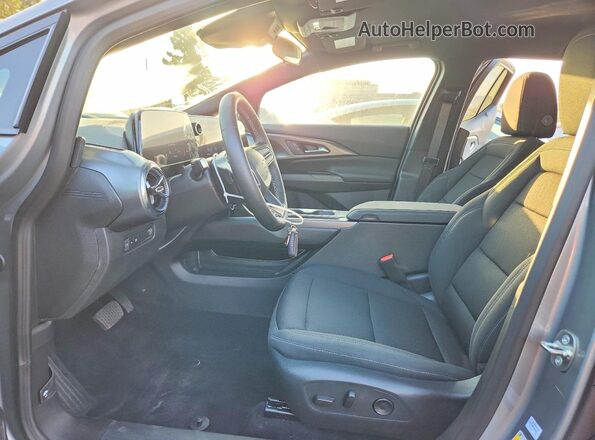3GN7DMRP7SS253877 2025 CHEVROLET EQUINOX Silver Front interior view