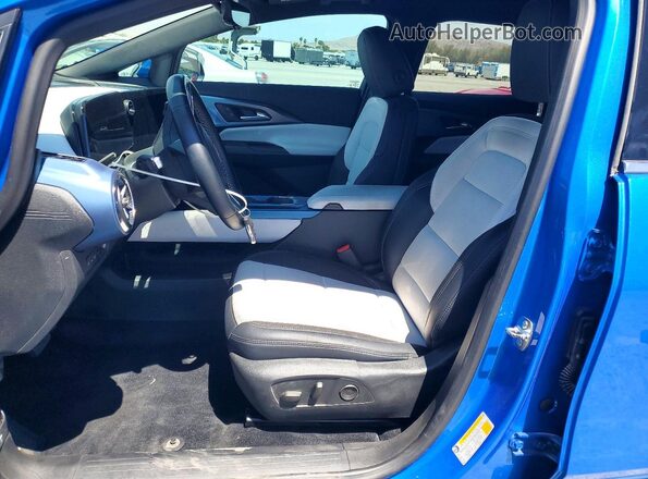 3GN7DNRP3SS214564 2025 CHEVROLET EQUINOX Blue Vista interior delantera