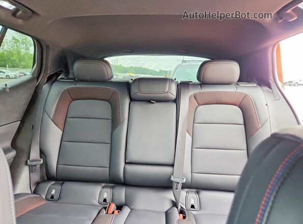 3GN7DSRR8SS133253 2025 CHEVROLET EQUINOX Orange Widok tylnych siedzeń