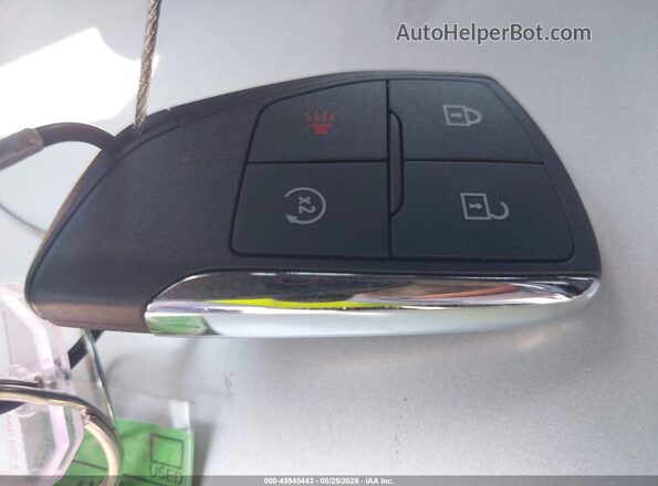 3GNAXHEG9TL350097 2026 CHEVROLET EQUINOX Gray წინა პანელის ხედი