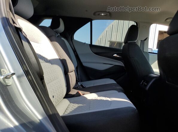 3GNAXHEGXPL168088 2023 CHEVROLET EQUINOX Серебряный Вид задней части салона