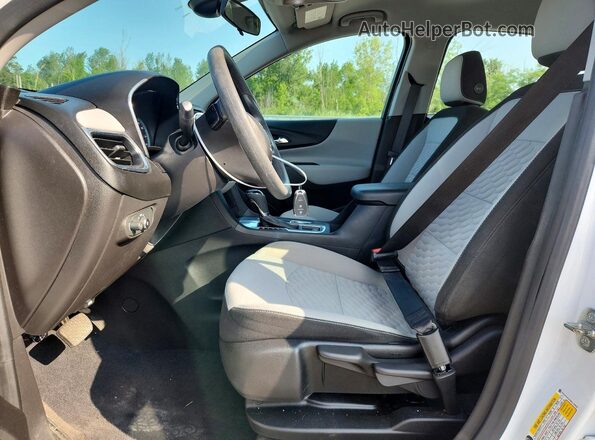 3GNAXHEV6MS125805 2021 CHEVROLET EQUINOX White Вид салону спереду