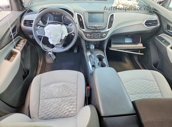 3GNAXJEV1JS551632 2018 CHEVROLET EQUINOX White Dashboard view