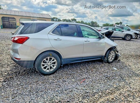 3GNAXJEV1JS593749 2018 CHEVROLET EQUINOX Silver Задня права чверть