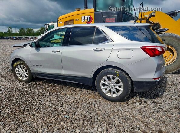 3GNAXJEV1JS593749 2018 CHEVROLET EQUINOX Silver Задня ліва чверть
