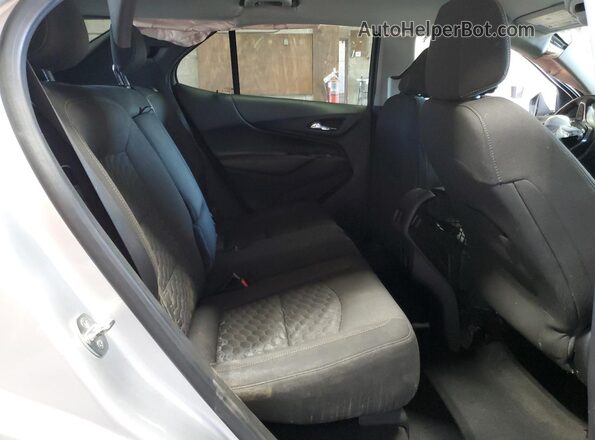 3GNAXJEV1KS640974 2019 CHEVROLET EQUINOX Серебряный Вид задних сидений