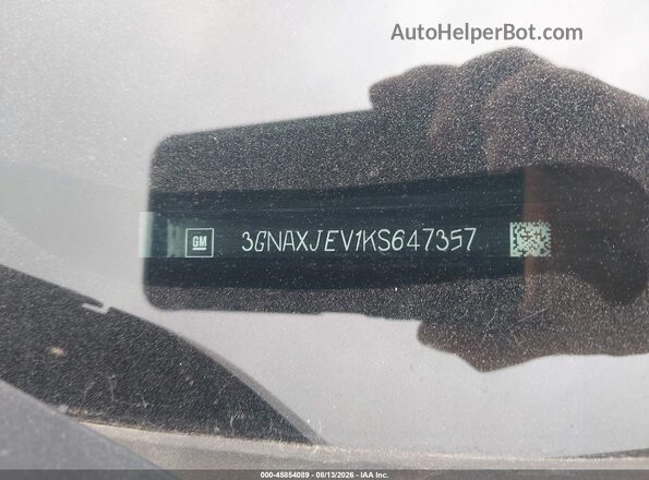 3GNAXJEV1KS647357 2019 CHEVROLET EQUINOX Silver Widok komory silnika