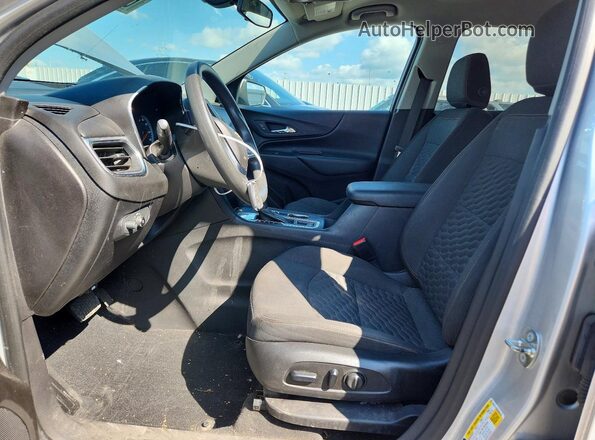 3GNAXJEV6JS505195 2018 CHEVROLET EQUINOX Silver Widok wnętrza z przodu