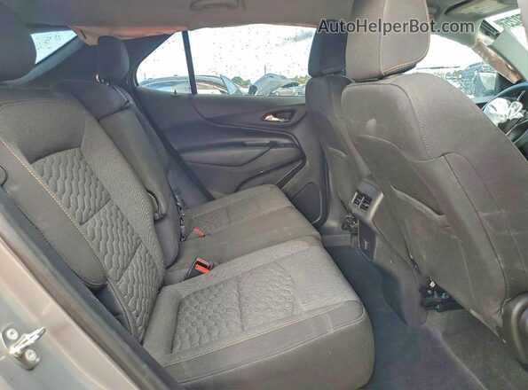 3GNAXJEV7JL121601 2018 CHEVROLET EQUINOX Gray Widok wnętrza z tyłu