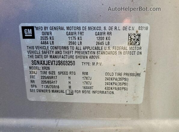3GNAXJEV7JS603250 2018 CHEVROLET EQUINOX Gray Вид підкапотного простору