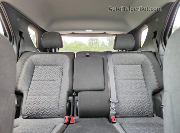 3GNAXKEG0RL106599 2024 CHEVROLET EQUINOX Black Հետևի նստատեղերի տեսք