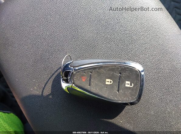 3GNAXKEG2PS162627 2023 CHEVROLET EQUINOX Красный Вид панели приборов