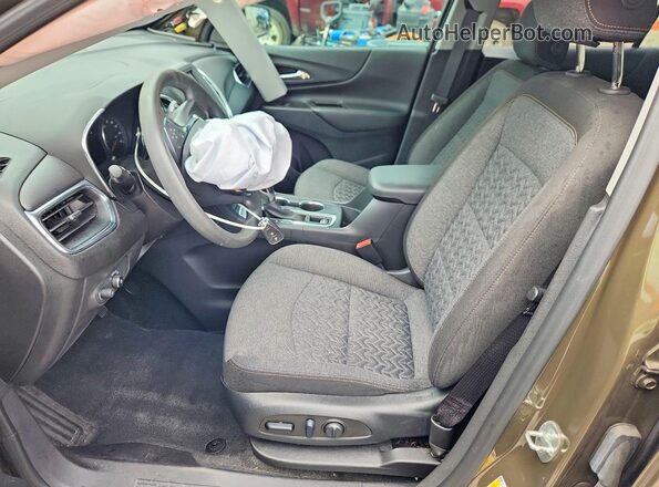 3GNAXKEG5PL242059 2023 CHEVROLET EQUINOX Серый Вид салона спереди