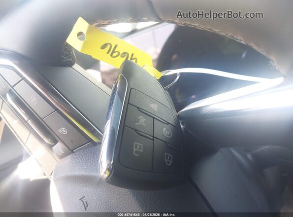 3GNAXKEG9TL214520 2026 CHEVROLET EQUINOX Зеленый Вид панели приборов