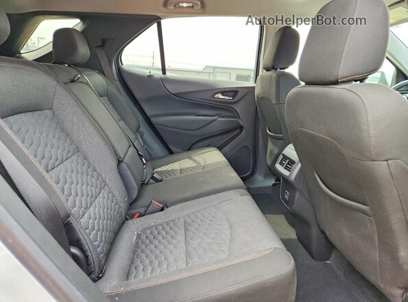 3GNAXKEV8MS101356 2021 CHEVROLET EQUINOX White Vista interior trasera