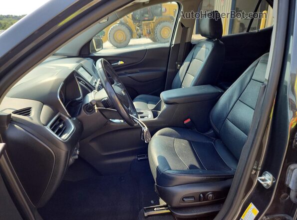3GNAXKEX5JS635377 2018 CHEVROLET EQUINOX Gray წინა სალონის ხედი