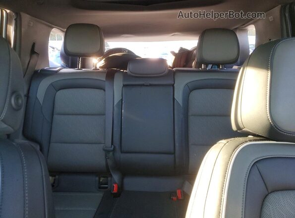 3GNAXPEG0SL103821 2025 CHEVROLET EQUINOX Silver Widok tylnych siedzeń