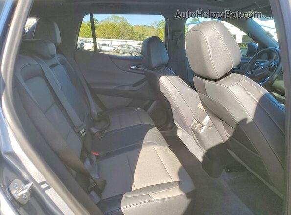 3GNAXPEG0SL103821 2025 CHEVROLET EQUINOX Silver Widok wnętrza z tyłu