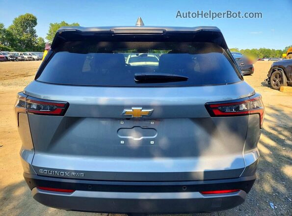 3GNAXPEG3TL279828 2026 CHEVROLET EQUINOX Silver Vista trasera