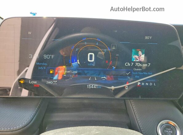 3GNAXPEG7SL242215 2025 CHEVROLET EQUINOX White Սարքավորումների վահանակի տեսք