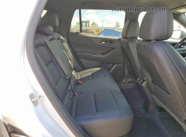 3GNAXPEG7SL242215 2025 CHEVROLET EQUINOX White Սալոնի հետևի տեսք
