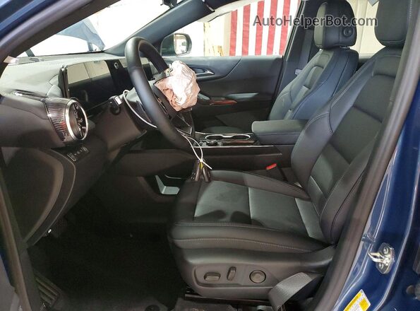 3GNAXPEG8TL536904 2026 CHEVROLET EQUINOX Blue Սալոնի դիմացի տեսք